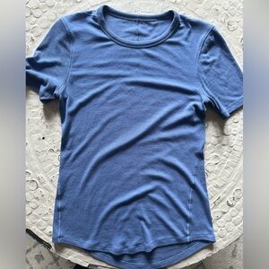 Lululemon hold tight tee